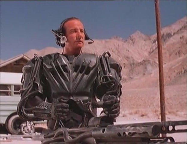 Забытые видеокассеты VHS, которые брали из видеопроката или у знакомых