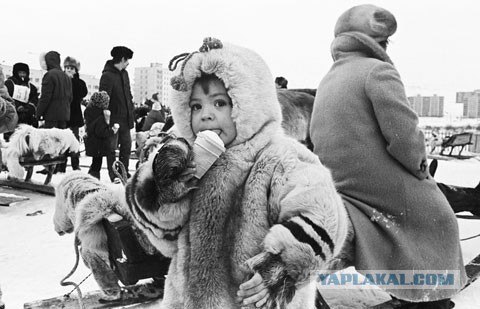 А есть и человеческие лица!