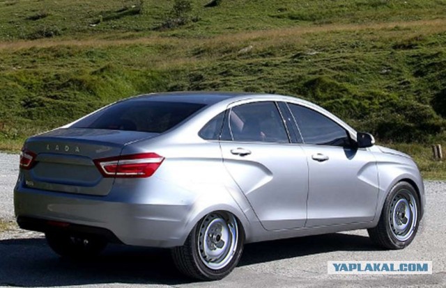Первый тест-драйв Lada Vesta