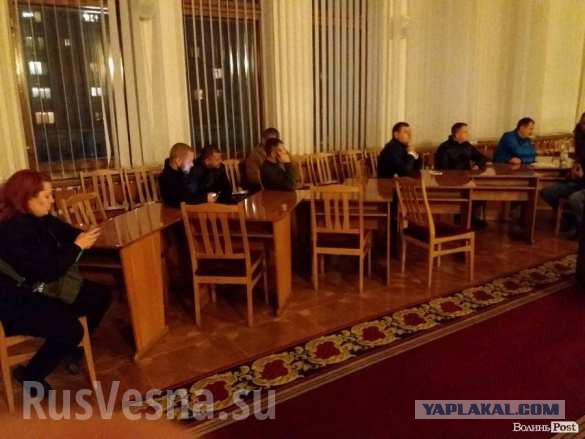 Шо Опять? Прямые трансляции майдана в Киеве