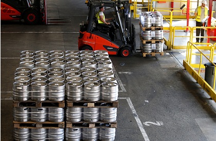 Французские пивовары выльют 10 млн литров пива из-за отсутствия спроса