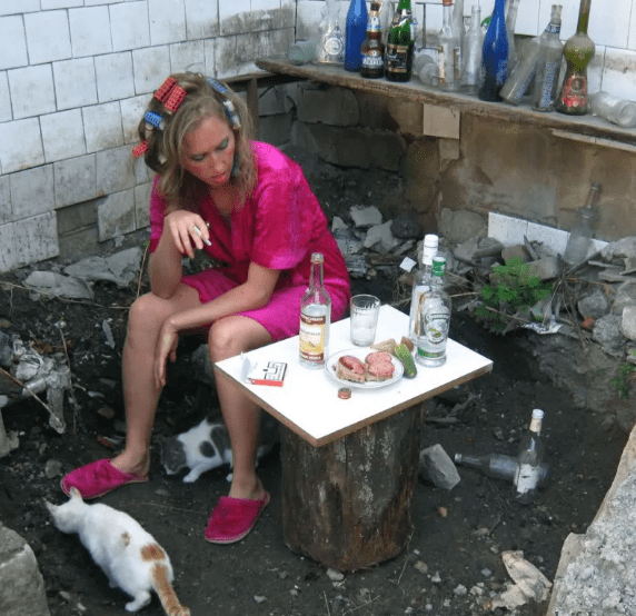 Во что превращается квартира запойного алкоголика