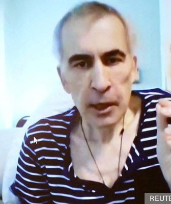 Великие политики проводят обмен опытом.