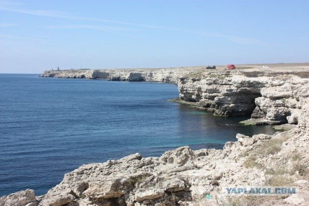 Мыс Тарханкут - самая западная точка Крыма.