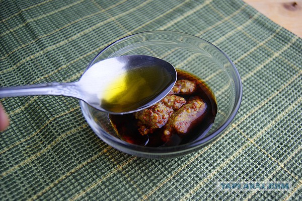 Курица с яблоками