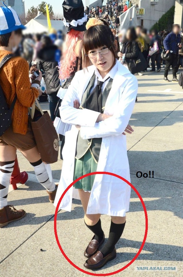 Фото с Comiket 81 /人◕ ‿‿ ◕人\