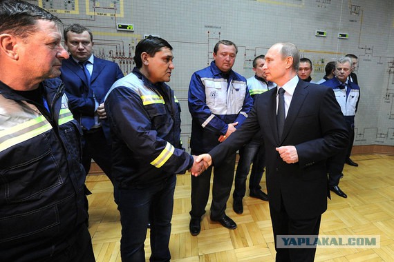 Владимир Путин прибыл в Симферополь