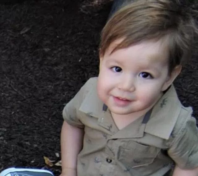 2-летний мальчик стал восьмым ребёнком, в смерти которого обвиняют комод из IKEA
