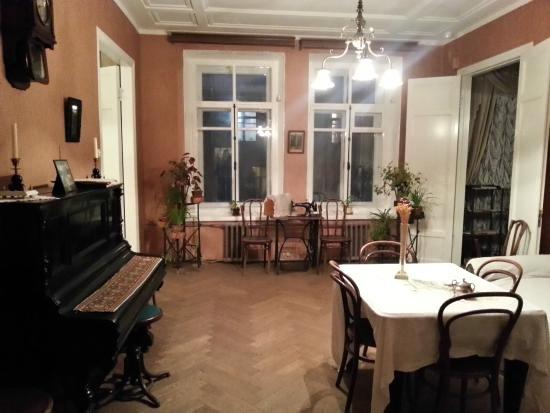 Началось голосование по вопросу установки памятника на Лубянке