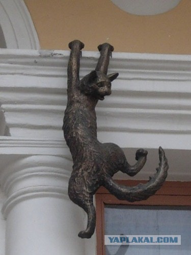 Необычные статуи мира