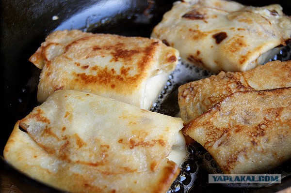 Блины с начинками и без, И пускай масленица  прошла..