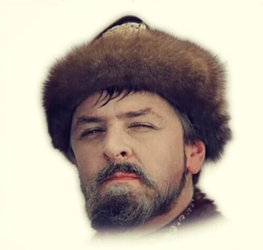 Певица "усыновила" двух парней 18 лет