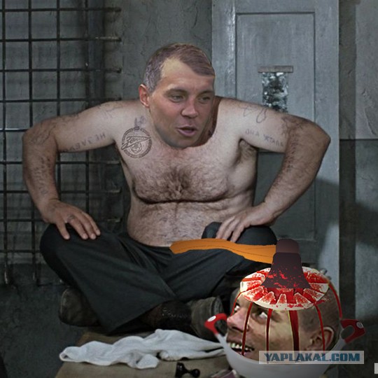 Фотожаба: Кокорин смотрит на Дзюбу