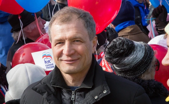 Спикер думы Екатеринбурга рассказал о входящей в него энергии и способности видеть ауру других людей