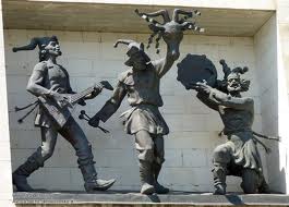 Необычные статуи мира