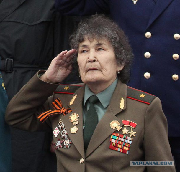Генерал капитан на Поле чудес.