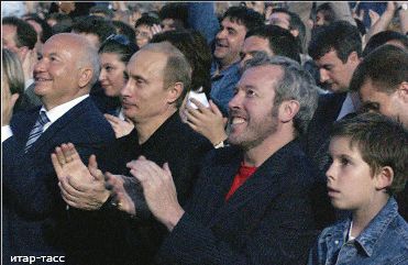 Прости, Макар, ты не кумир!