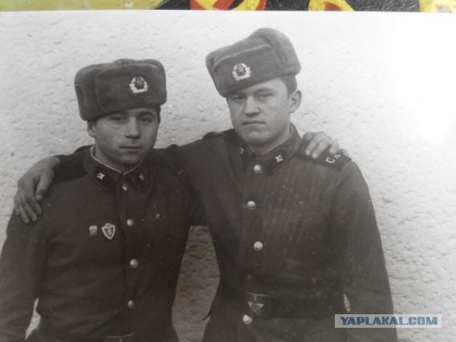 Знакомый ищет сослуживцев