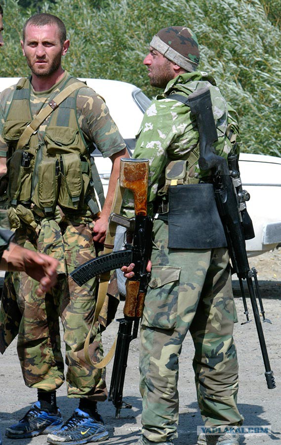 Начался обстрел аэродрома и окрестностей в Донецке