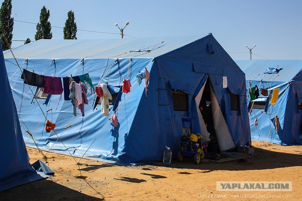 Репортаж из лагеря беженцев