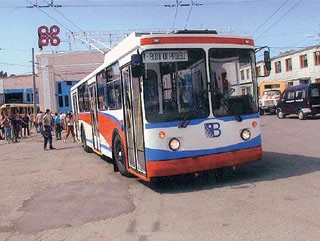 Игра на ЯПе: Угадай АВТО-8