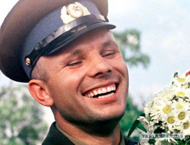 Ракета на ВДНХ пошла на взлет при закате!