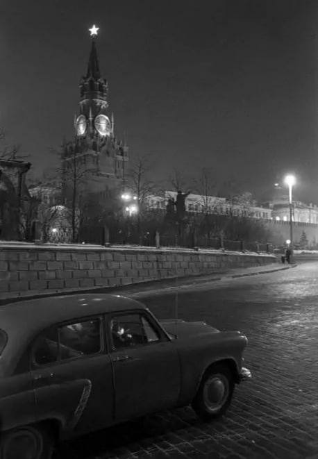 Москва и москвичи. Двадцатый век. 11.11.24