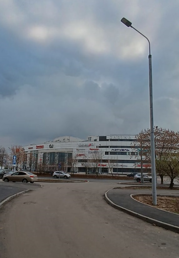 Разделительный столб