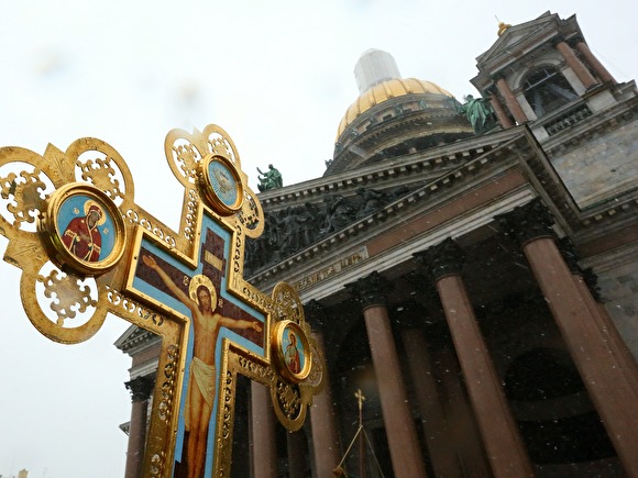 Cмольный попросил вывезти из Исаакиевского собора музейные экспонаты для передачи РПЦ