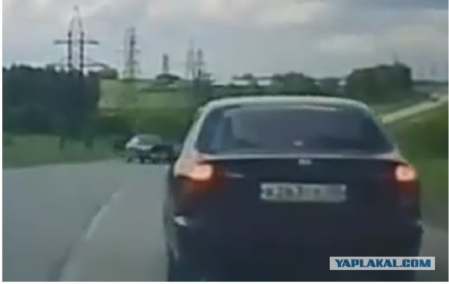 В Сети появилось видео момента ДТП, которое произошло на Заринской трассе