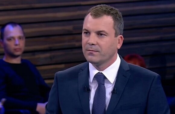 Литовцы в шоке: мигранты мочатся и испражняются в выданные им термосы