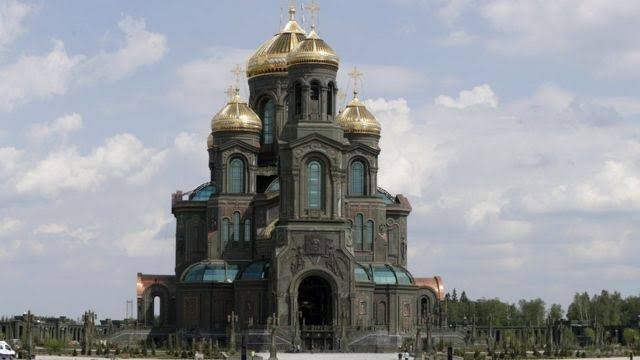 Храмы и население