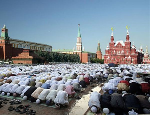 Пусть у себя в регионе строит, что хочет». Москвичи — о предложении Кадырова построить мечеть в Южном Бутово