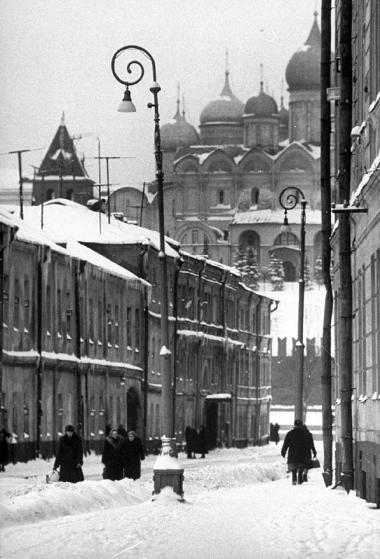 Москва и москвичи. Двадцатый век