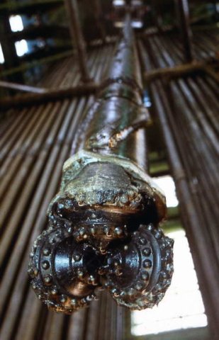 Кольская сверхглубокая: зачем учёные бурили скважину к центру Земли