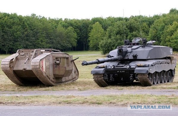 Как думаете у танка слева есть шанс?