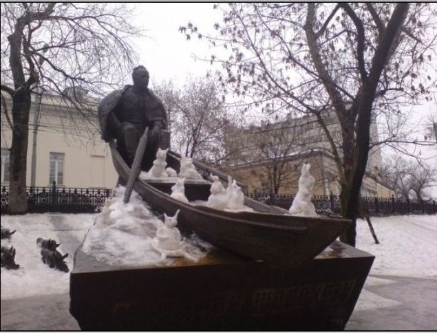 Снежный баб