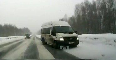 Вот так появляется кирпичный дом в салоне!