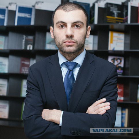«Лохотрон в стиле Кашпировского и Чумака»: участница семинара Тони Роббинса подала в суд