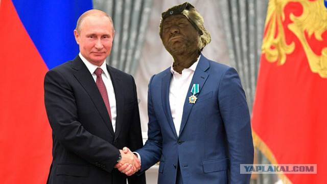 Я вот Путина и чиновников просто обожаю!