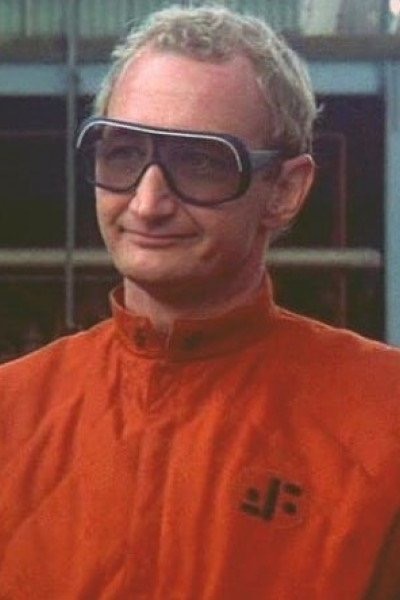 Вакцинация населения и сериал Визитеры-V. Наше время