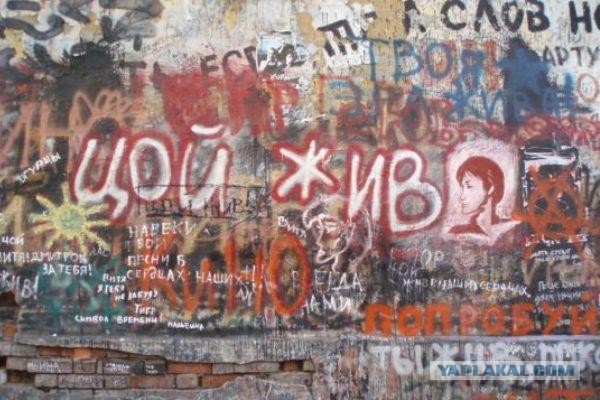 Фото с выставки в Питере на Малой Садовой