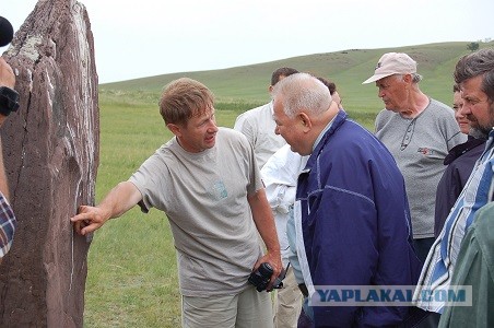 Paзвитие земной цивилизации имеет циклический характер