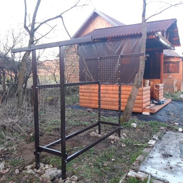 Все пилят дровники и я напилил