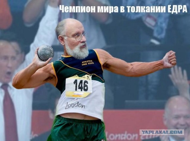 Нормалёк так сфотал себя в спортивном зале!