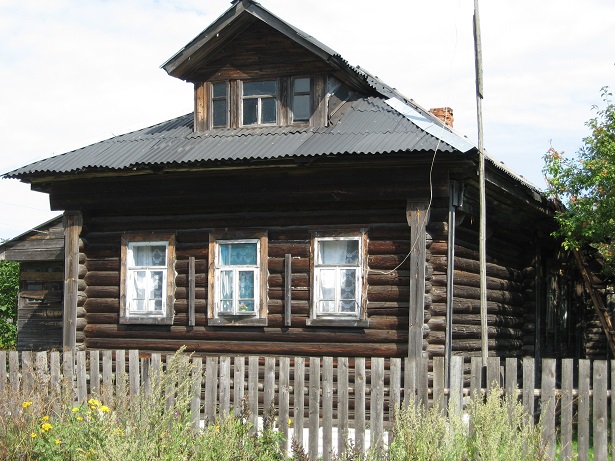 Особенности домостроения. Вятская деревня Варзеги