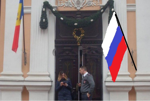 Додон снял флаг ЕС с президентской резиденции Молдавии