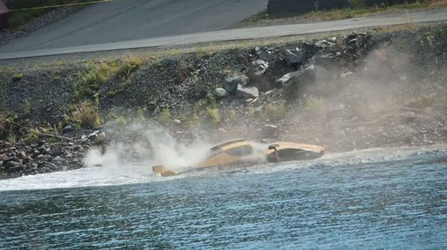 Падение Ferrari Enzo в Атлантический океан