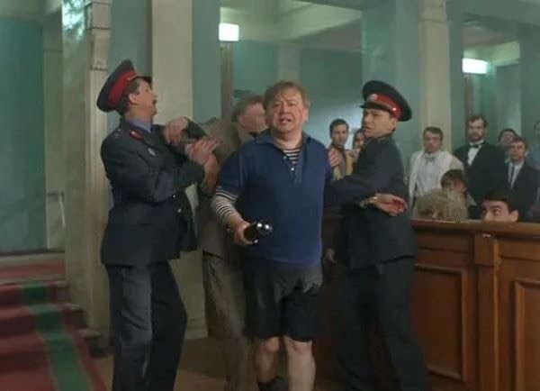 «Неудивительно что мигранты захватывают ЕС» - иностранцы сравнили полицию Швеции и России