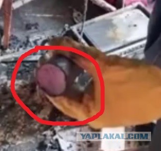 Астраханцы ищут свидетелей запуска сигнальной ракеты, которая в новогоднюю ночь спалила им квартиру